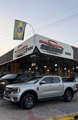 FORD RANGER 3.0 V6 TURBO DIESEL CD XLT 4X4 AUTOMÁTICO FORD RANGER 3.0 V6 TURBO DIESEL CD XLT 4X4 AUTOMÁTICO